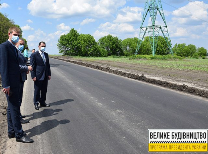 На ремонт місцевих доріг у Сумській області в цьому році передбачено 837 млн гривень  фото