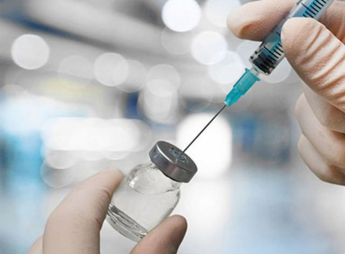 Сумська область – серед лідерів із вакцинації освітян від коронавірусу фото