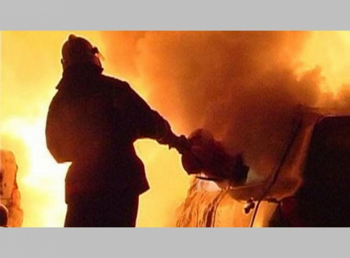 На Сумщині вогнеборці ліквідували загоряння легковика фото