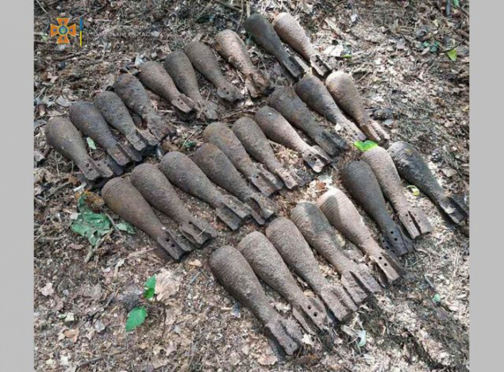 На Сумщині упродовж доби знешкоджено 2 застарілих боєприпаси, ще 28 виявлено фото