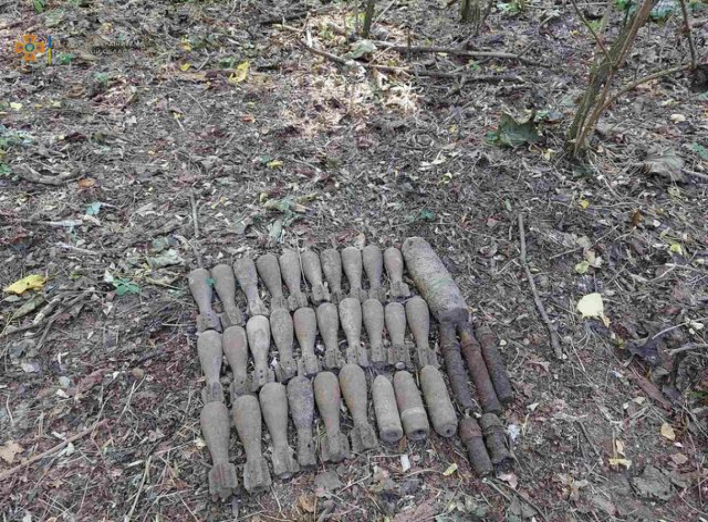 На Сумщині упродовж доби знешкоджено 7 боєприпасів, ще 35 виявлено фото