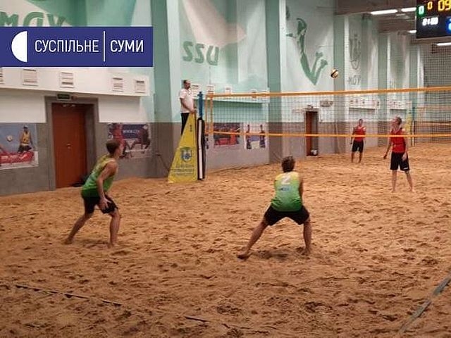 У Сумах почався чемпіонат України з пляжного волейболу  фото