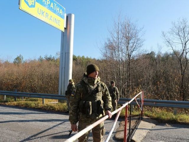 Україна на кордоні з Білоруссю розпочала спецоперацію фото