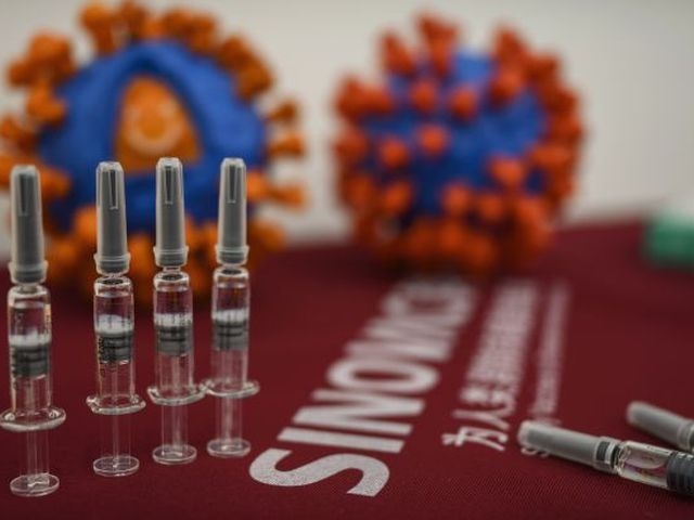 Китай пожертвує Африці 600 мільйонів доз COVID-вакцини