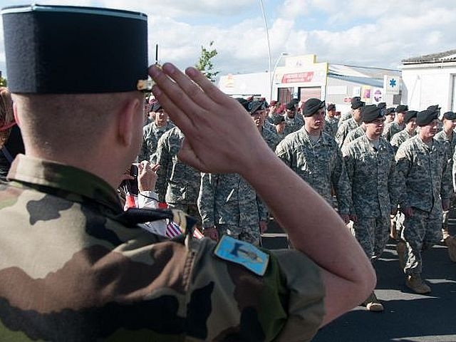 Українців з Французького легіону відпускають на захист батьківщини