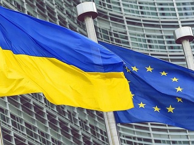 Країни ЄС спрощують доставку гуманітарної допомоги в Україну