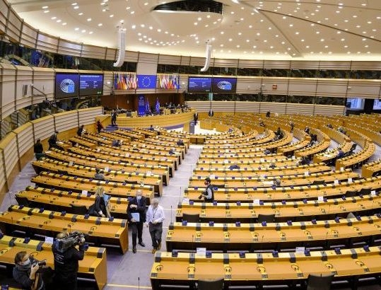 Європарламент розгляне визнання Росії спонсором тероризму фото
