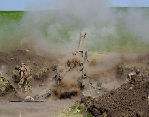США та НАТО допускають початок мирних переговорів щодо України фото