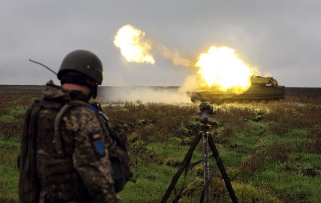 Мінус 500 окупантів, ППО та танки: Генштаб назвав нові втрати Росії фото