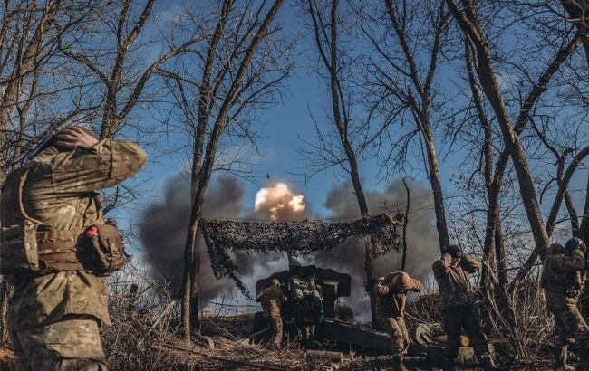 Вертоліт та майже 800 окупантів: Генштаб назвав втрати Росії в Україні за добу