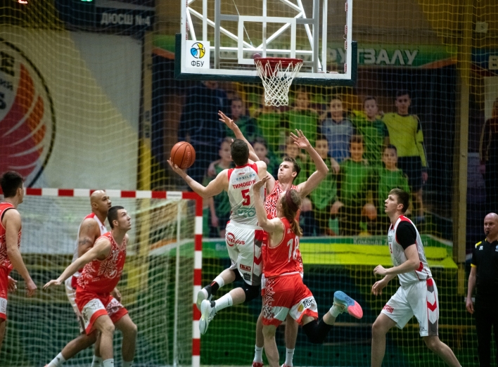 Сумські баскетболісти стартували на другому етапі у вищій лізі фото